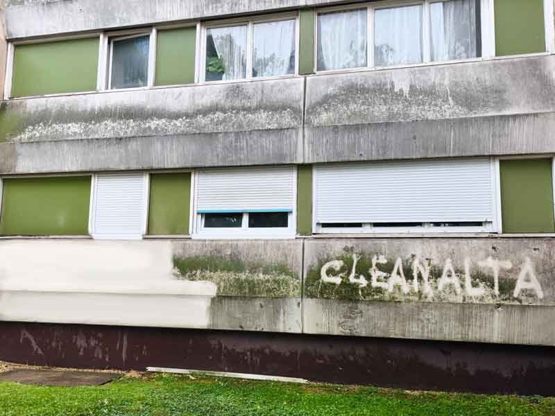 Nettoyage de facade par drone